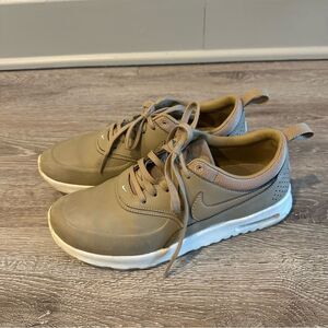 Nike Air Max Thea Desert Camo Women’s 7.5